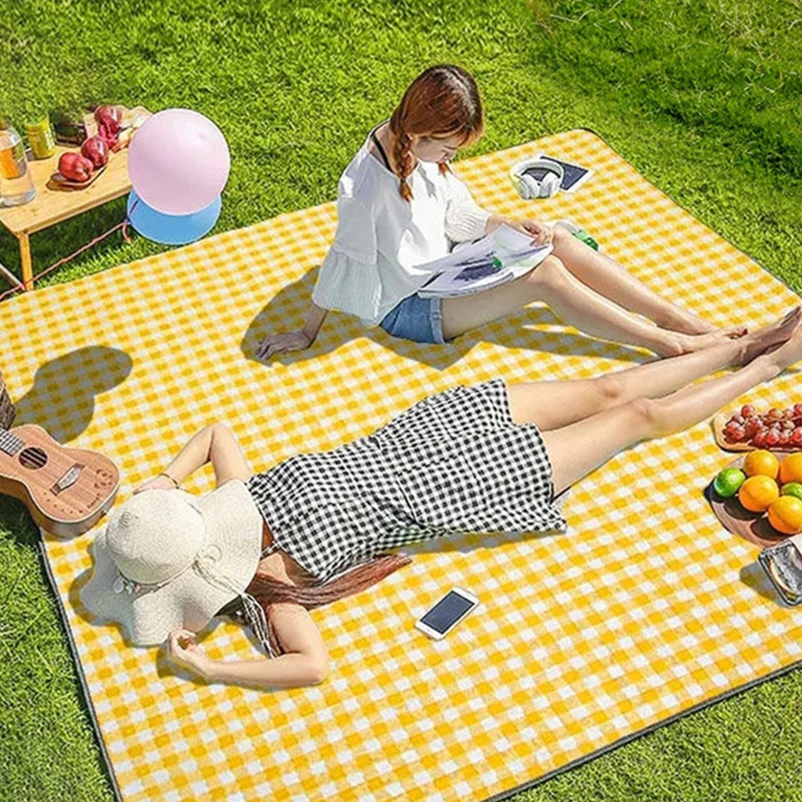 Foldable Portable Picnic Mat Waterproof Oxford Cloth Sand Beach Mats Moisture-proof Thicken Lightweight for Outdoor Travel